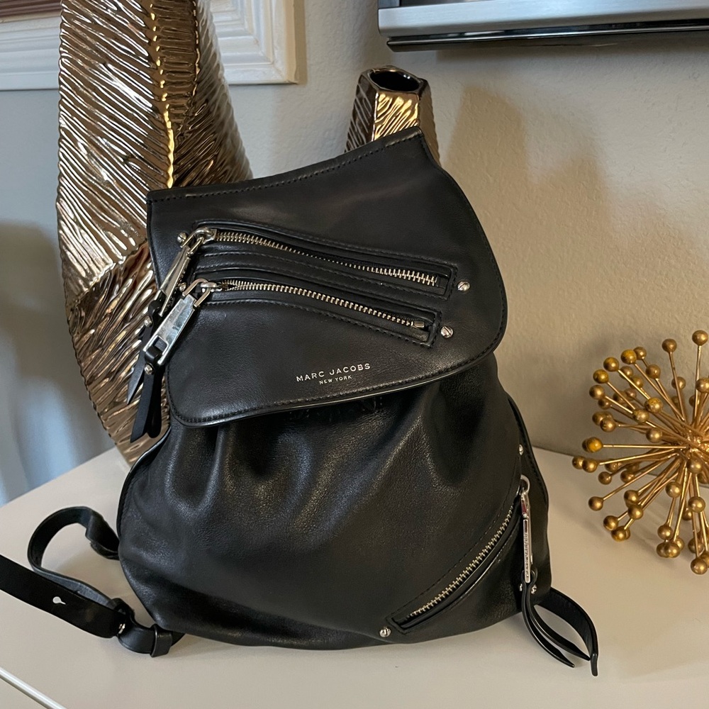 Marc Jacobs Black Leather Drawstring Backpack moto